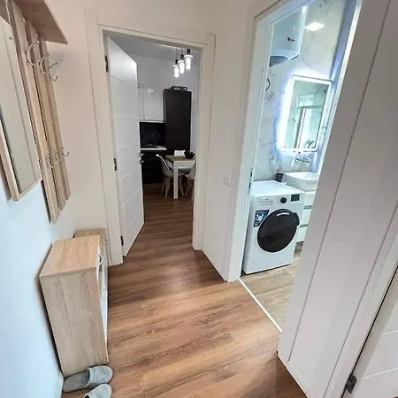Apartment Luxury 9/2