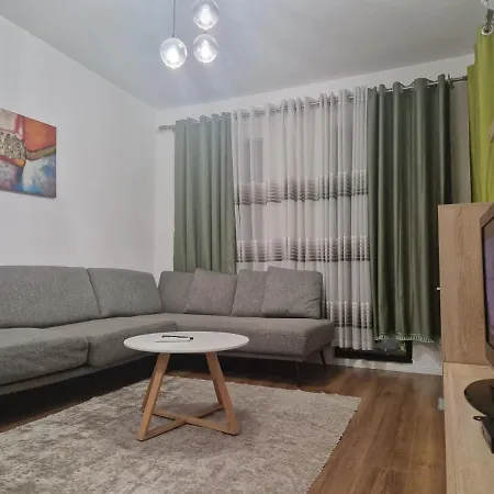 Apartment Luxury 9/2 Tirana